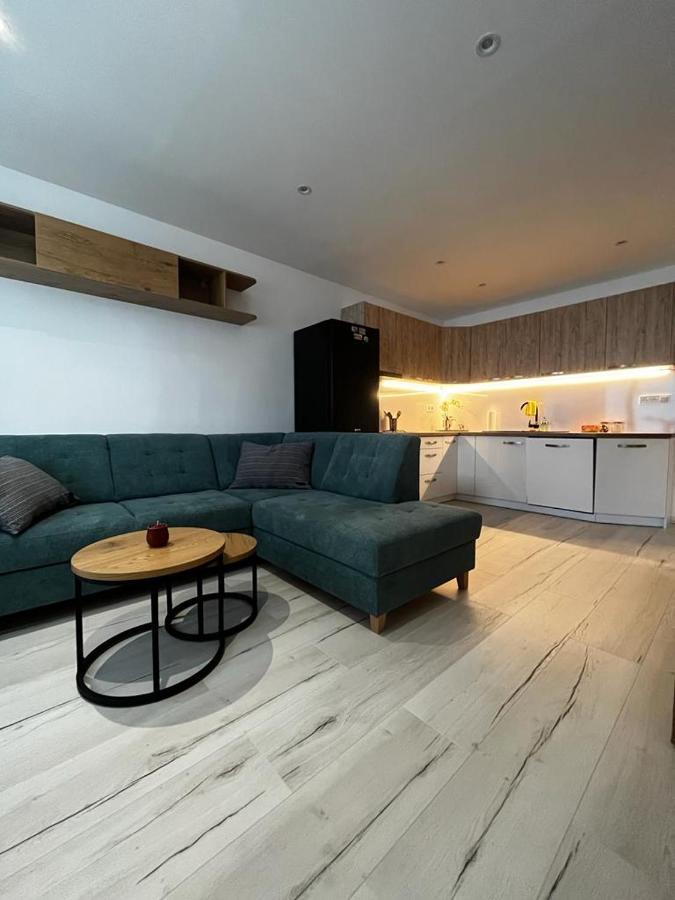 Apartman Lucky ボイニツェ エクステリア 写真